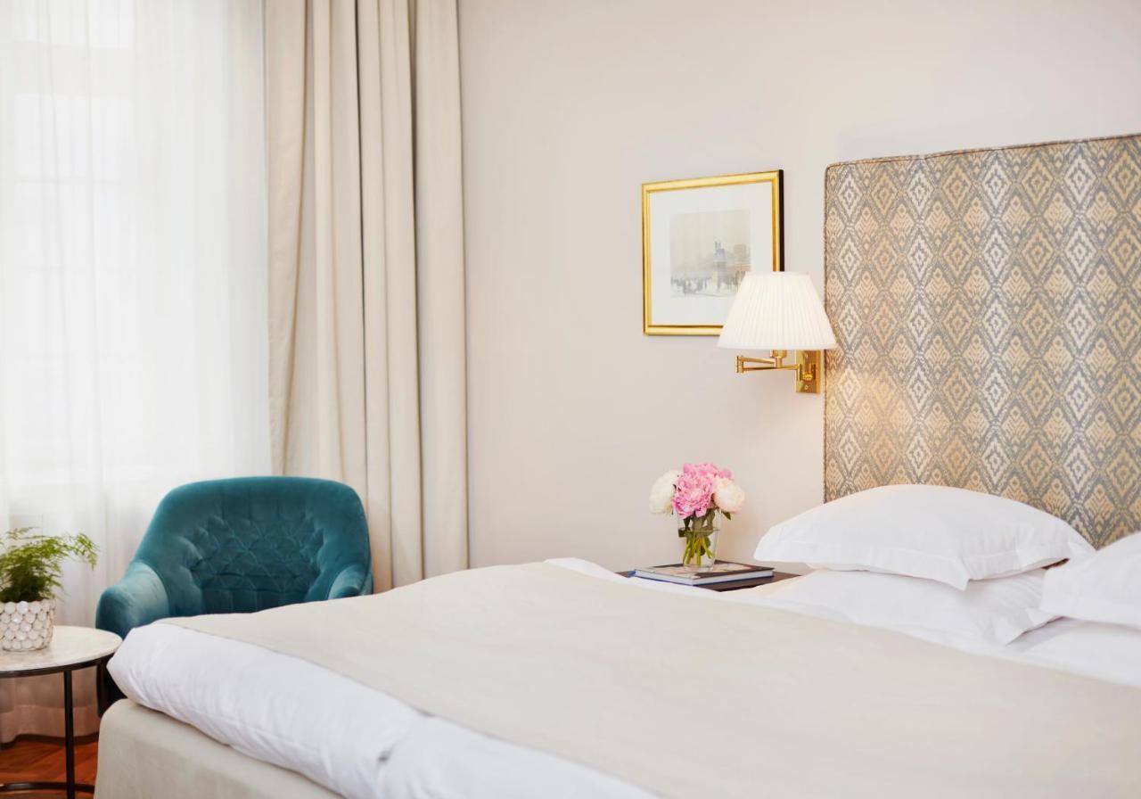 Hotel Diplomat Стокгольм Екстер'єр фото A room at Hotel Axelmannstein