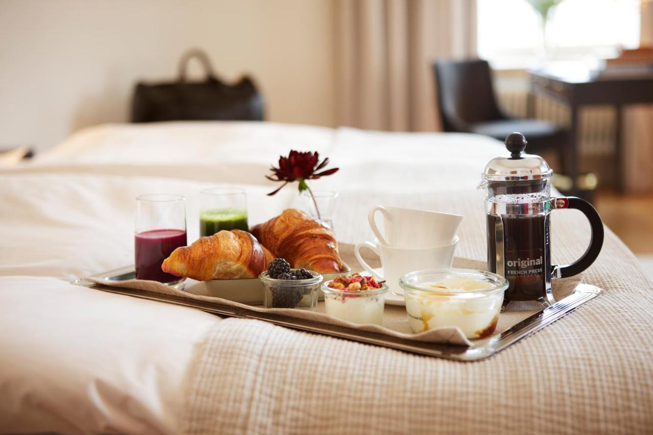 Hotel Diplomat Стокгольм Екстер'єр фото Room service